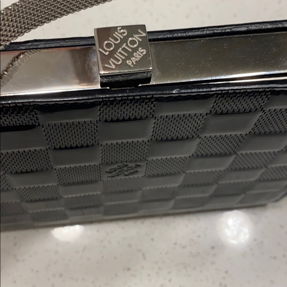 Extra Pics - image 4